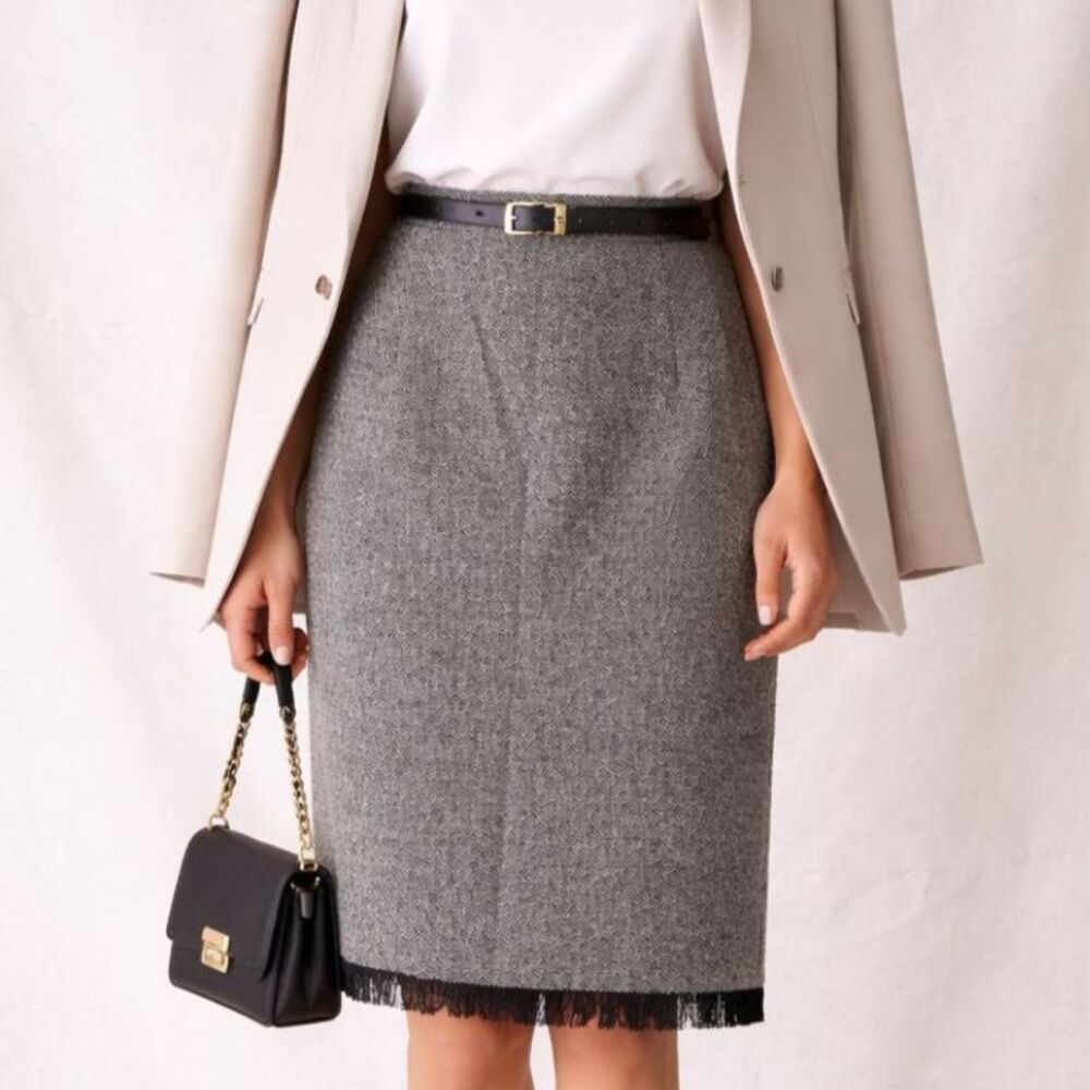 J. Jill Gray and Black Tweed Wool Blend Fringe Edge Pencil Skirt Size 10